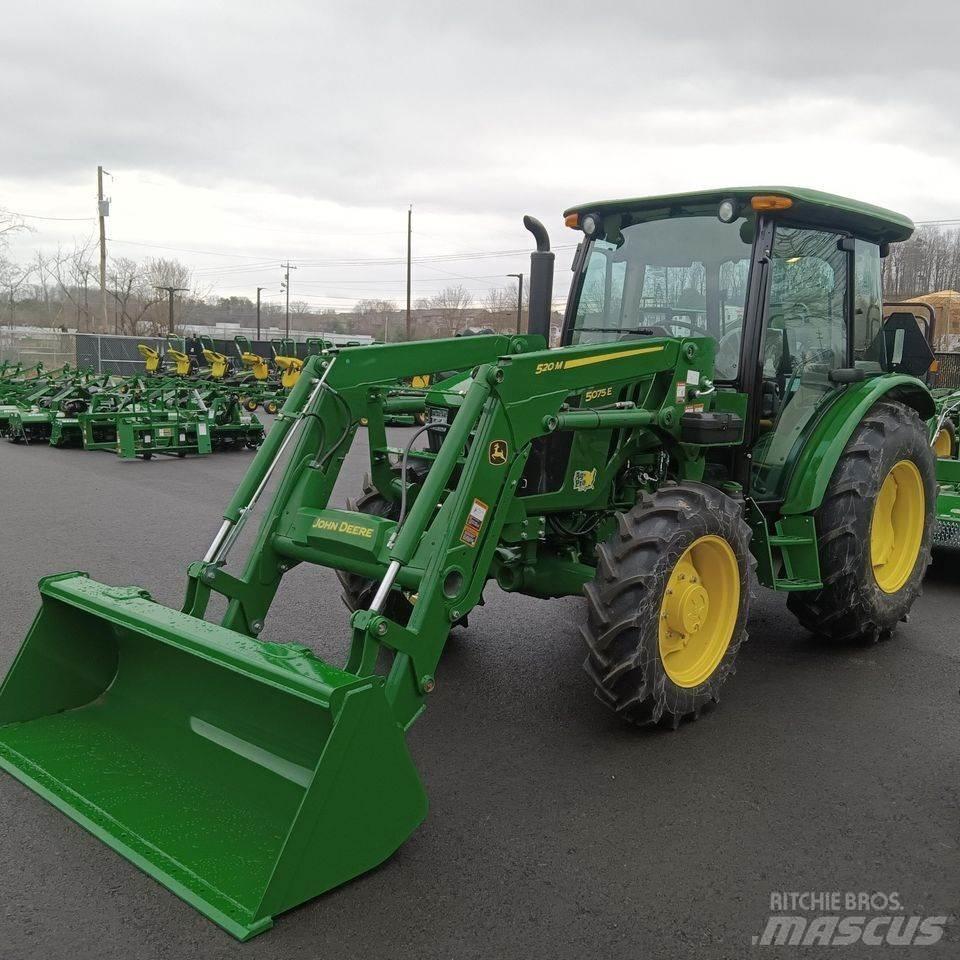 John Deere 5075E Tractoare