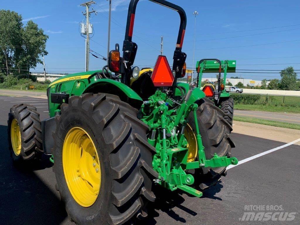 John Deere 5075M Tractoare