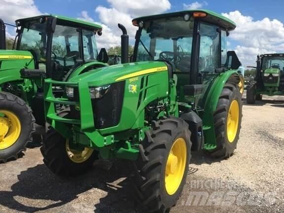 John Deere 5100E Tractoare