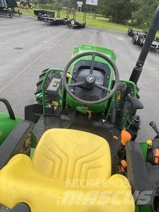 John Deere 5100E Tractoare