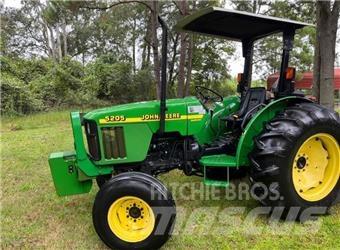 John Deere 5205 Tractoare