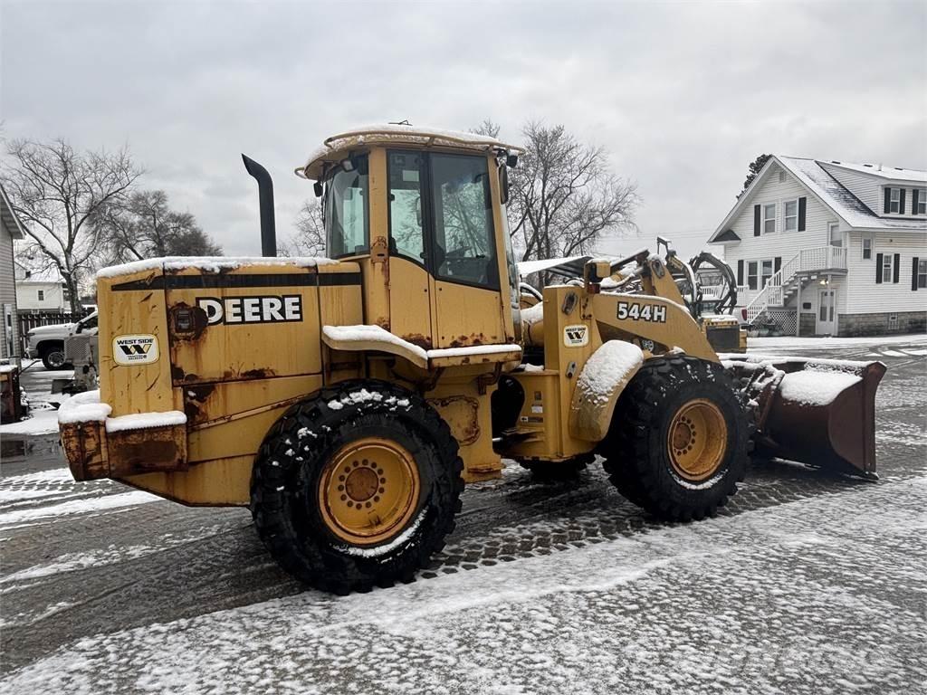 John Deere 544H Incarcator pe pneuri