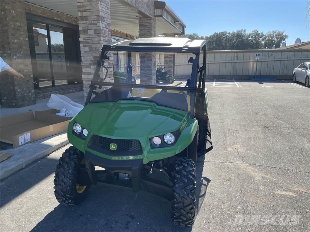 John Deere 560E Masini utilitare