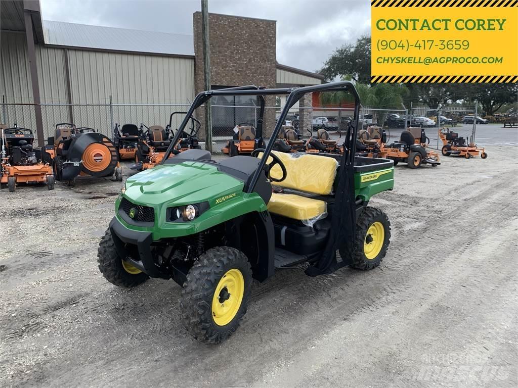 John Deere 560E Masini utilitare