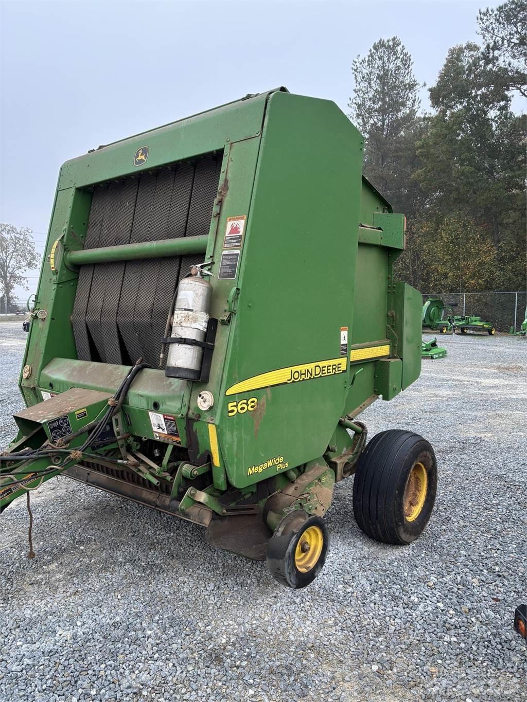 John Deere 568 Masina de balotat cilindric