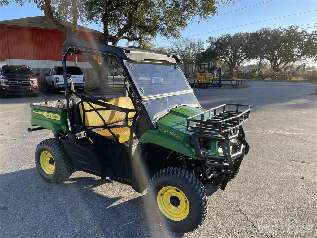 John Deere 590E Masini utilitare