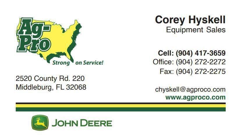 John Deere 590M Masini utilitare