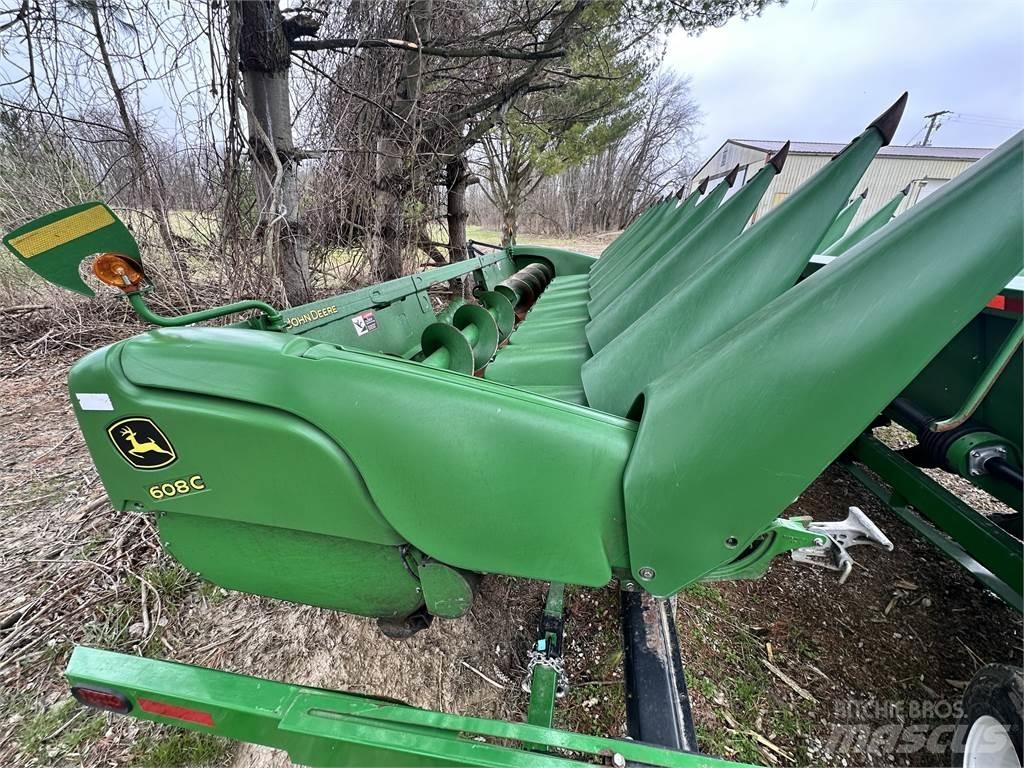 John Deere 608C Accesorii combine agricole