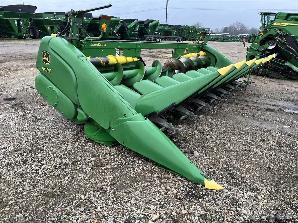John Deere 608C Accesorii combine agricole