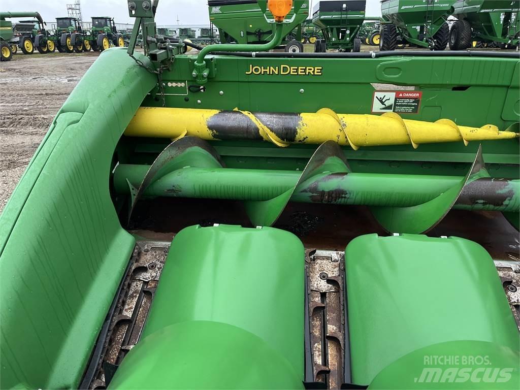 John Deere 608C Accesorii combine agricole