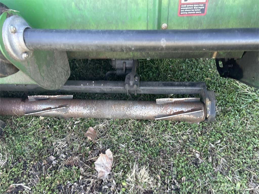 John Deere 608C Accesorii combine agricole