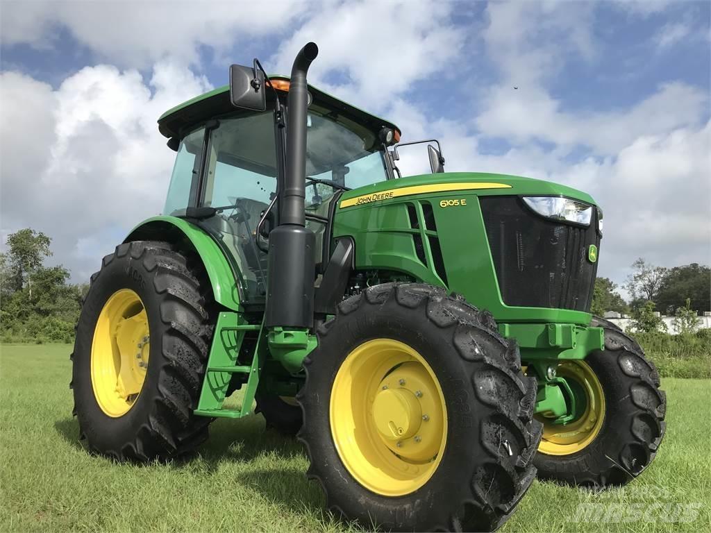John Deere 6105E Tractoare