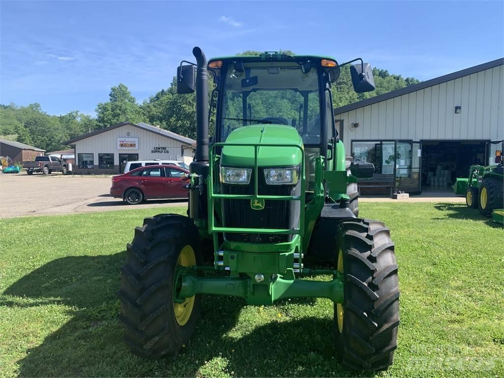 John Deere 6120E Tractoare