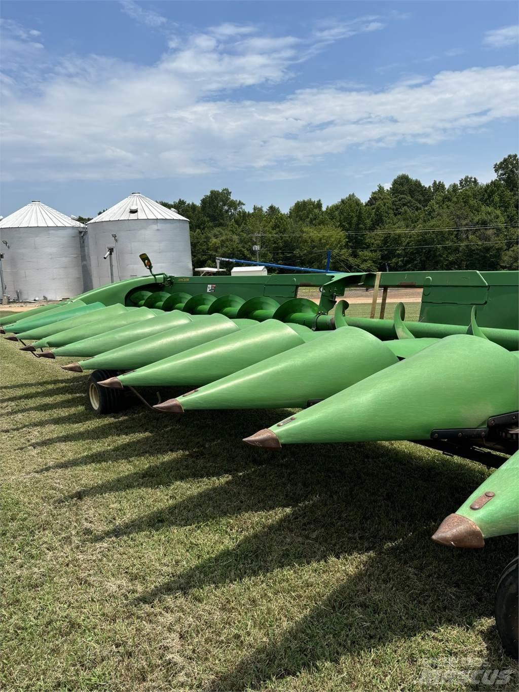 John Deere 612C Accesorii combine agricole