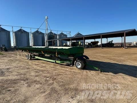 John Deere 616C Accesorii combine agricole