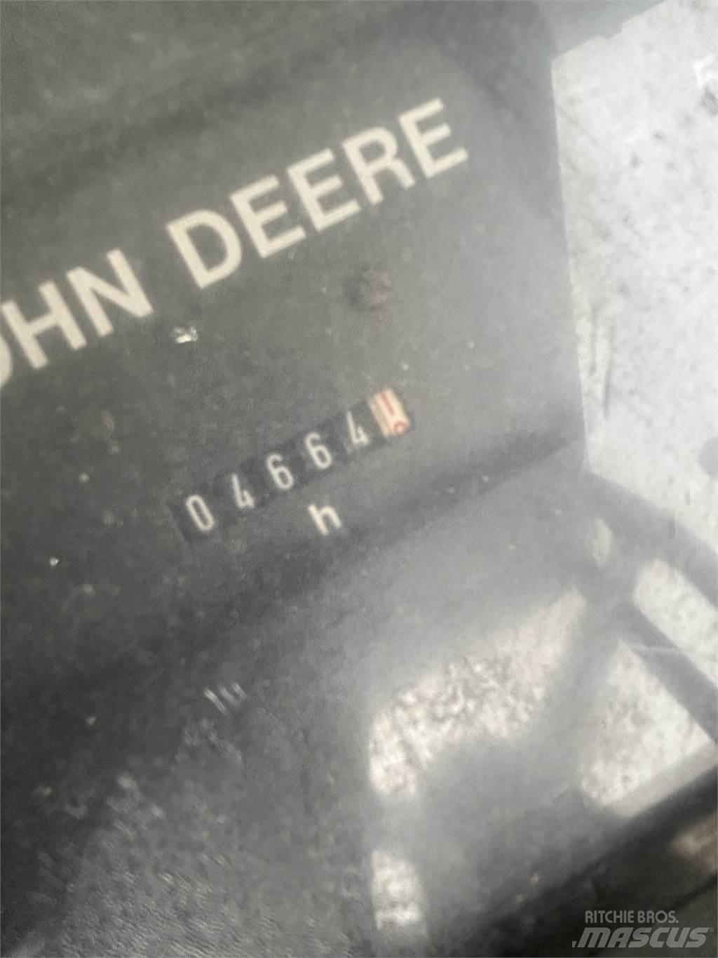 John Deere 6200 Tractoare