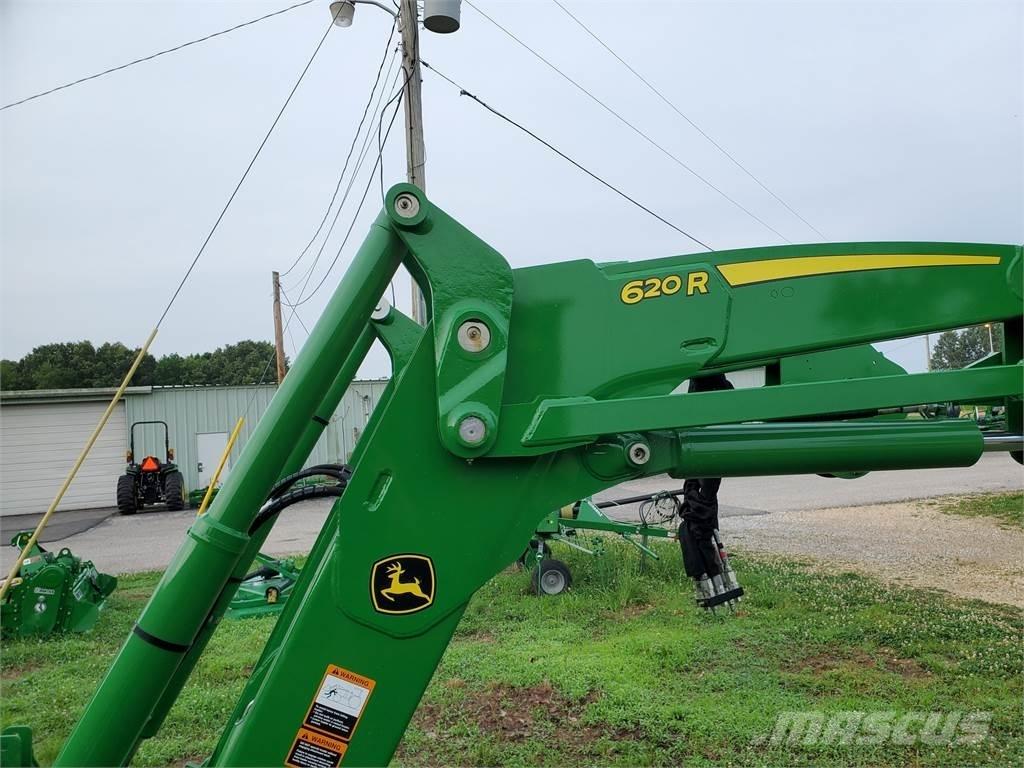 John Deere 620R Tractoare
