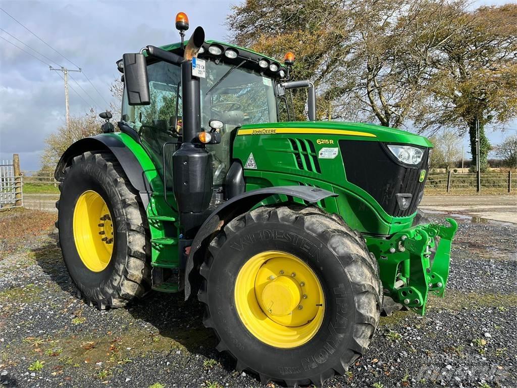 John Deere 6215R Tractoare