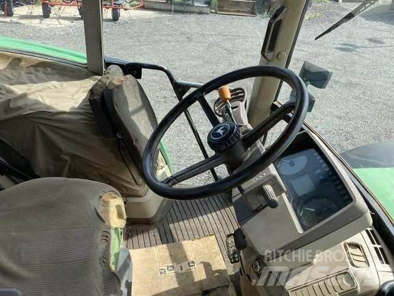 John Deere 6910 Tractoare