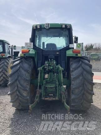 John Deere 6910 Tractoare