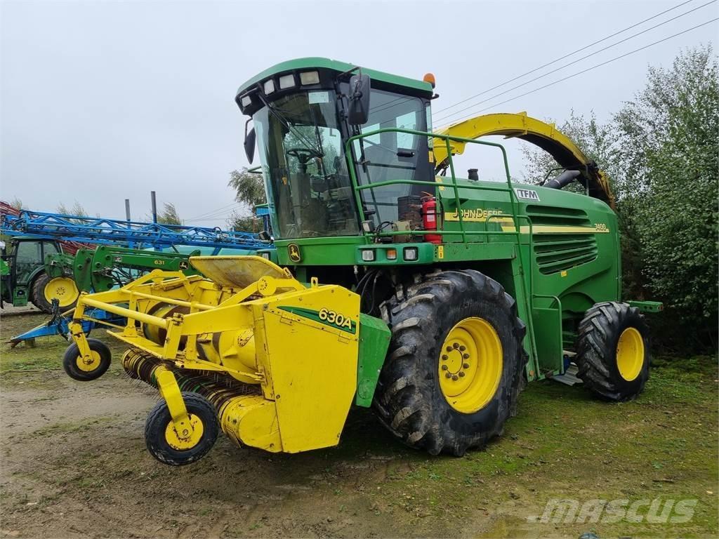 John Deere 7400 Culegatoare de nutret