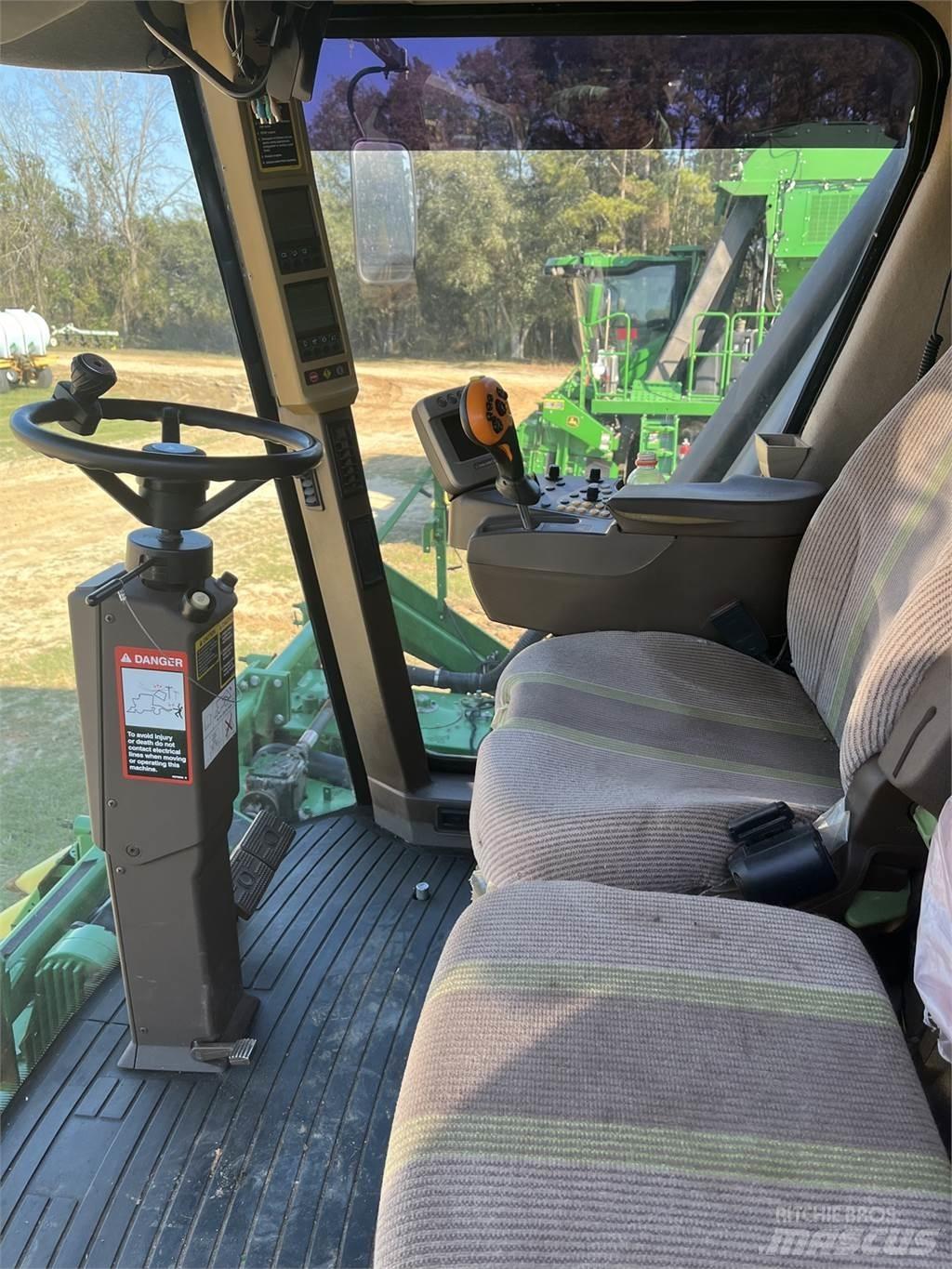 John Deere 7760 Alte echipamente pentru recoltat
