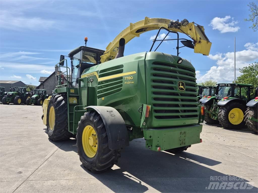 John Deere 7780 Culegatoare de nutret