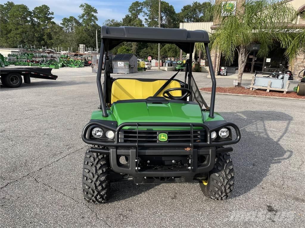 John Deere 815E Masini utilitare