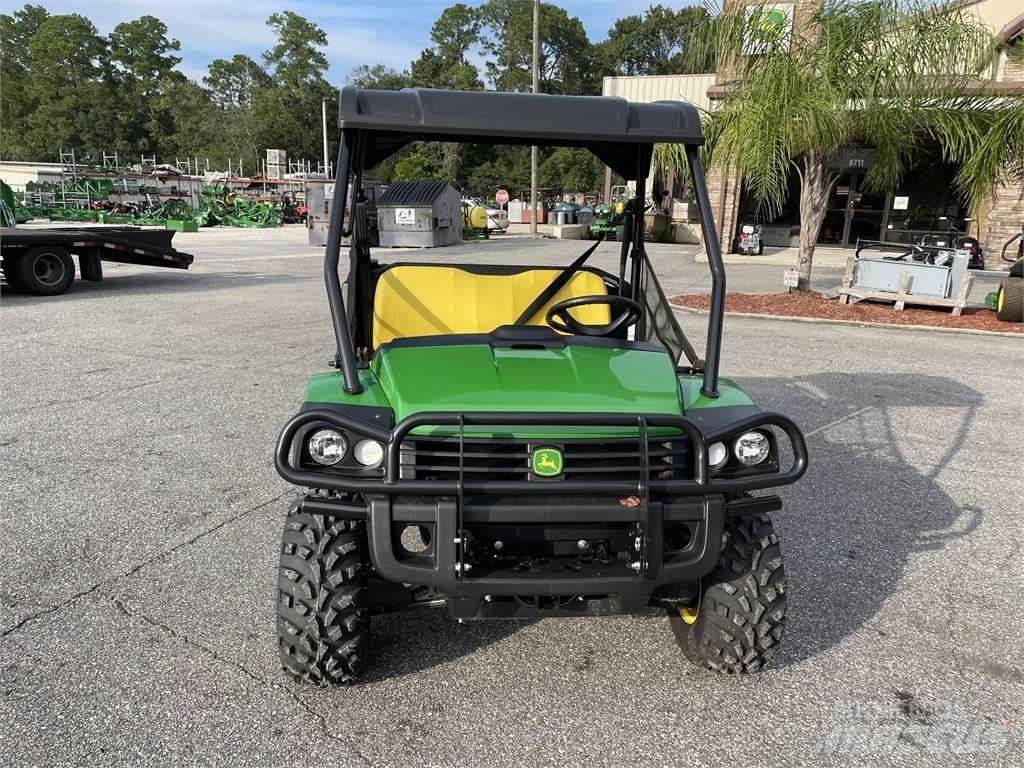 John Deere 815E Masini utilitare