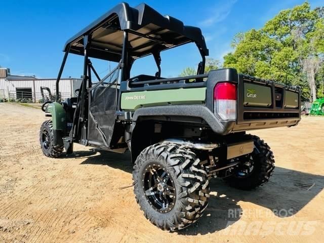 John Deere 825M Masini utilitare