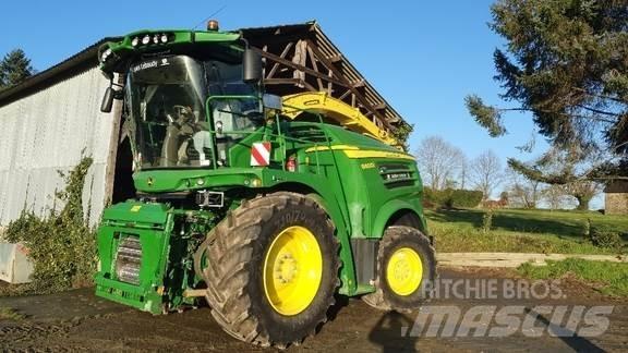 John Deere 8400 Culegatoare de nutret