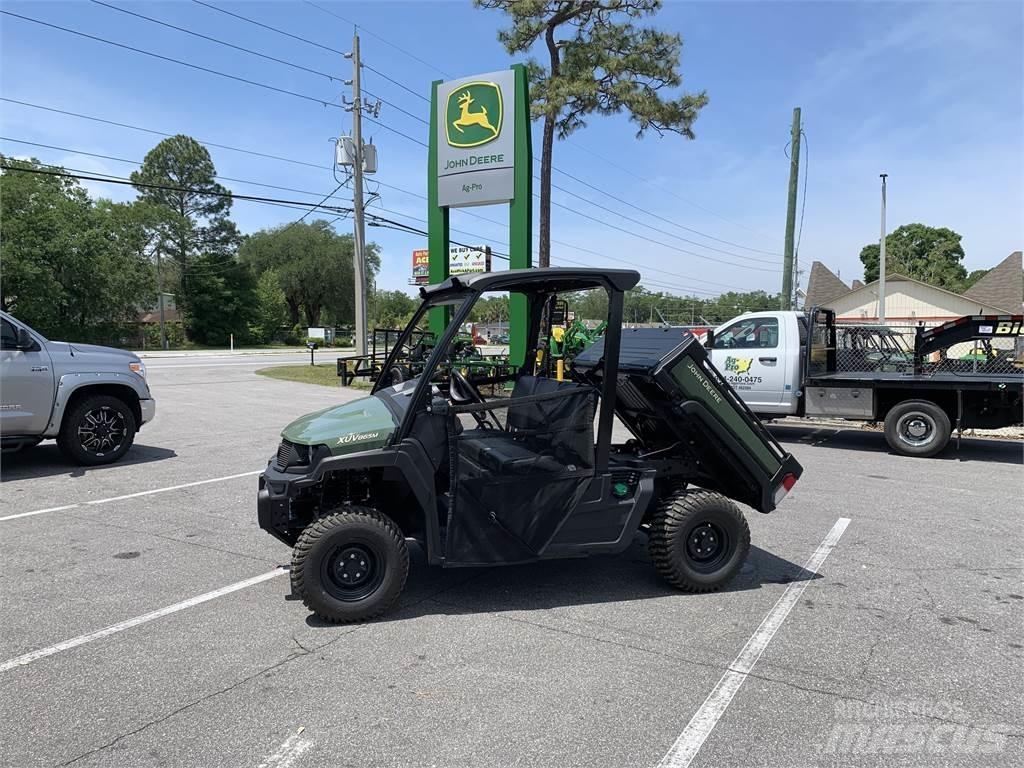 John Deere 865M Masini utilitare
