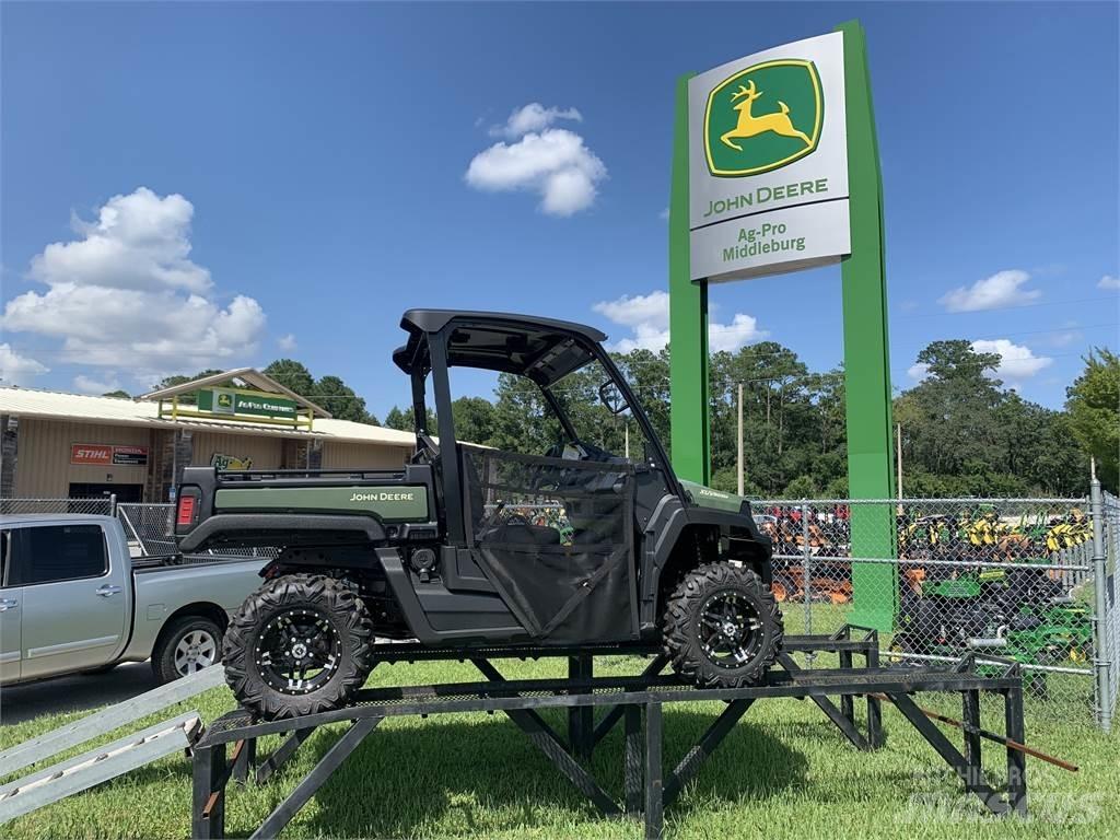 John Deere 865M Masini utilitare