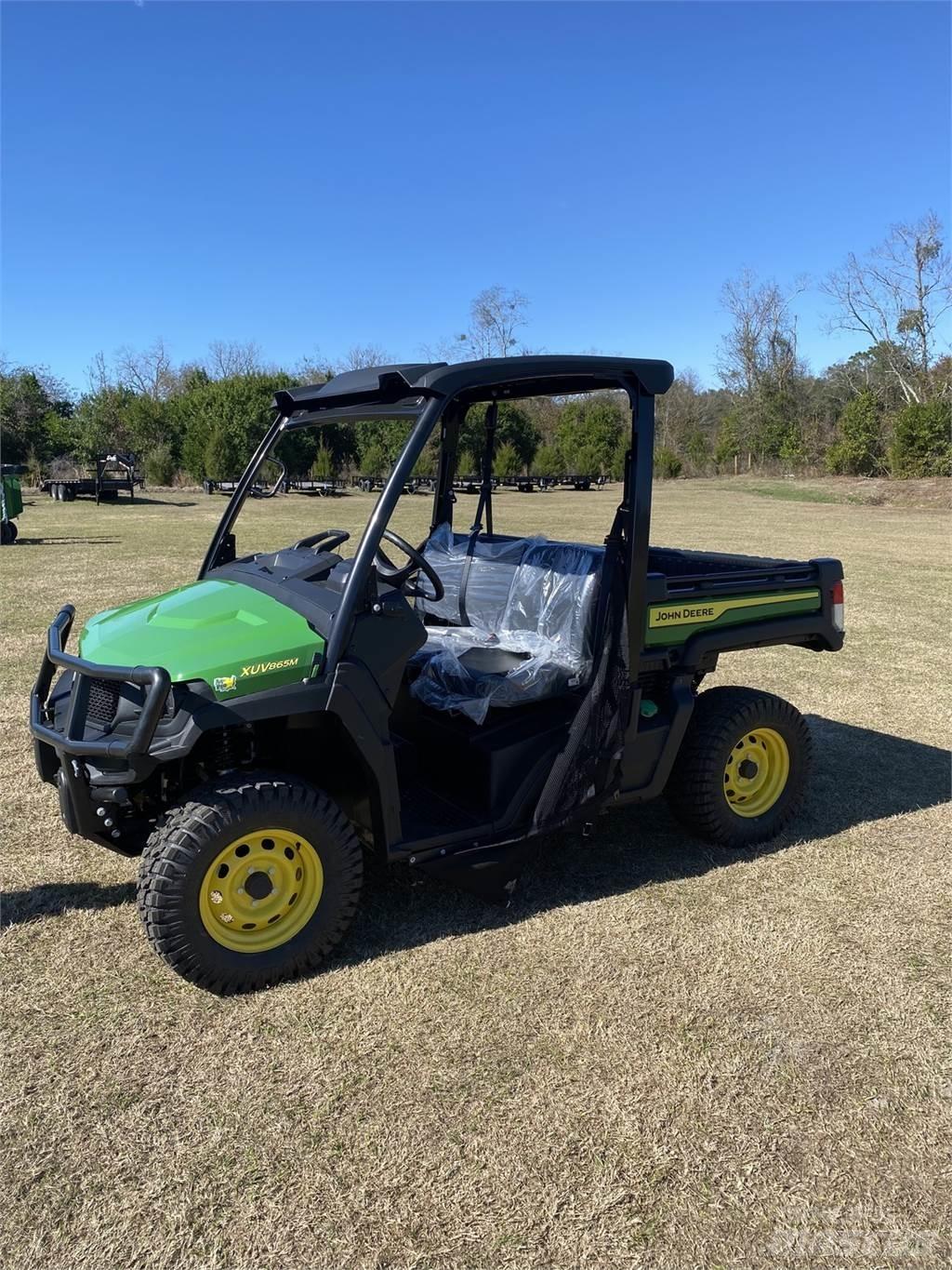 John Deere 865M Masini utilitare