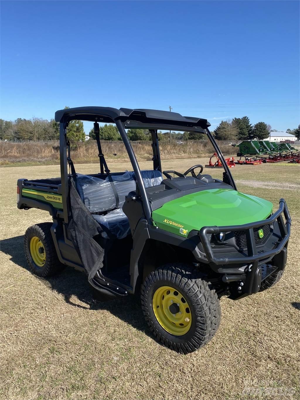 John Deere 865M Masini utilitare