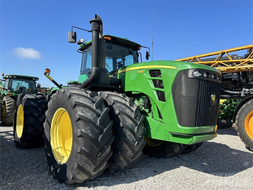 John Deere 9430 Tractoare