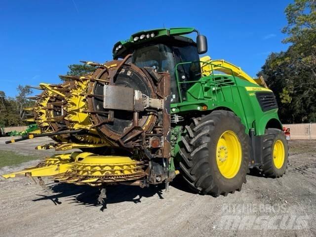 John Deere 9900 Culegatoare de nutret