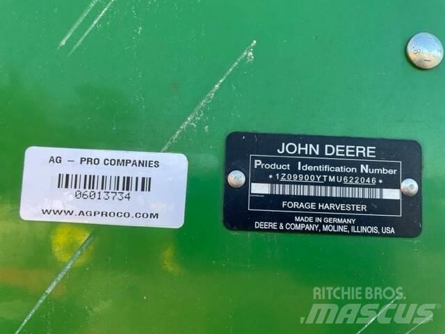 John Deere 9900 Culegatoare de nutret