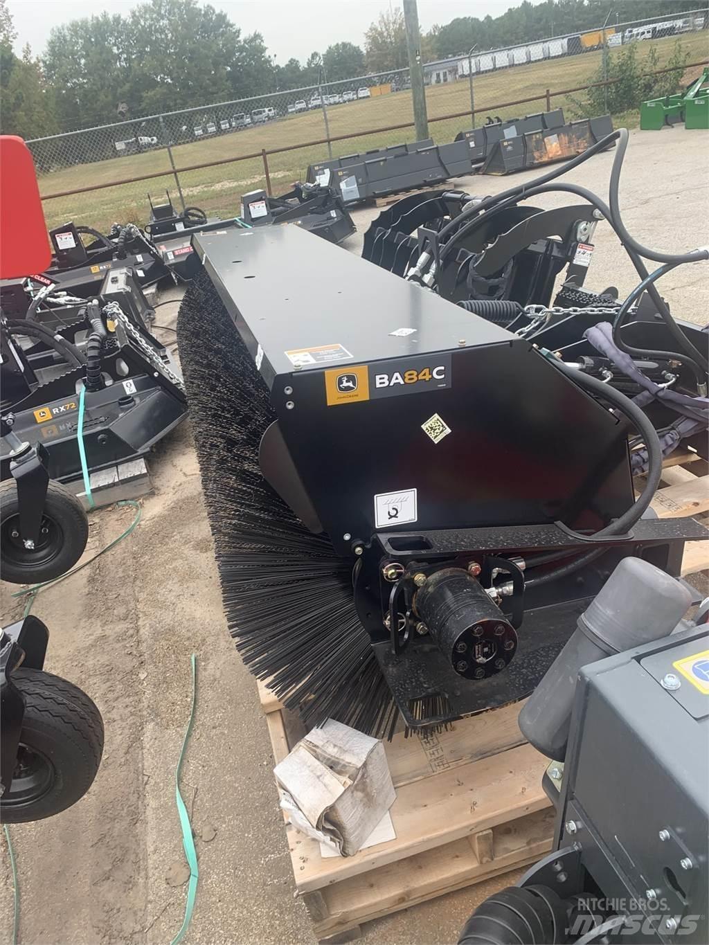 John Deere BA84C Utilaje construcții - Altele