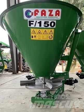 John Deere F/150 Împrastierea mineralelor
