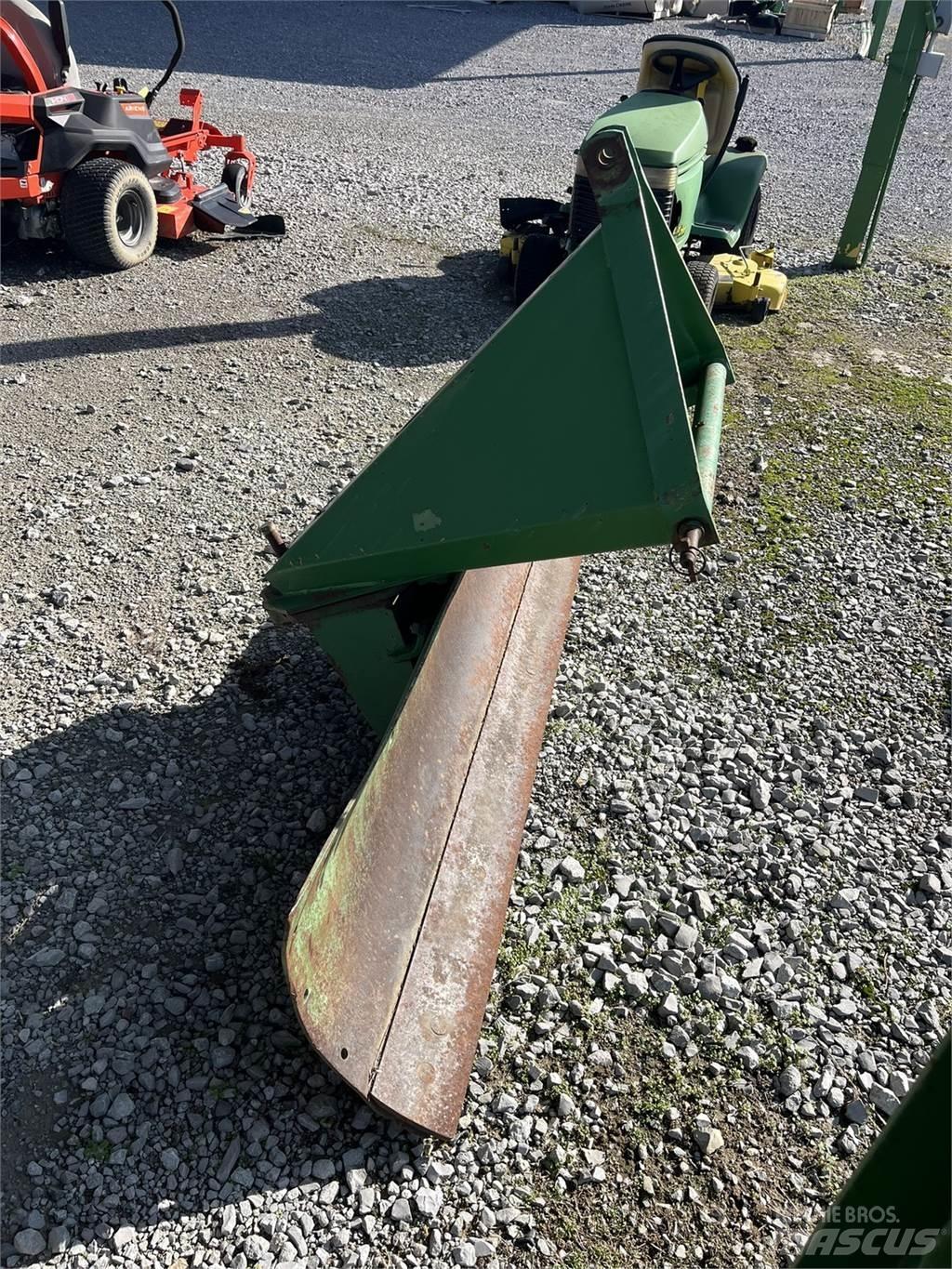 John Deere RB60 Lame pentru dezapezire si pluguri