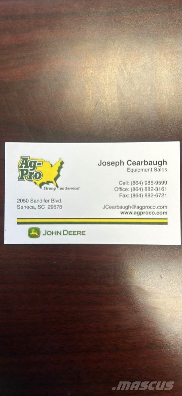 John Deere S100 Riding mowers