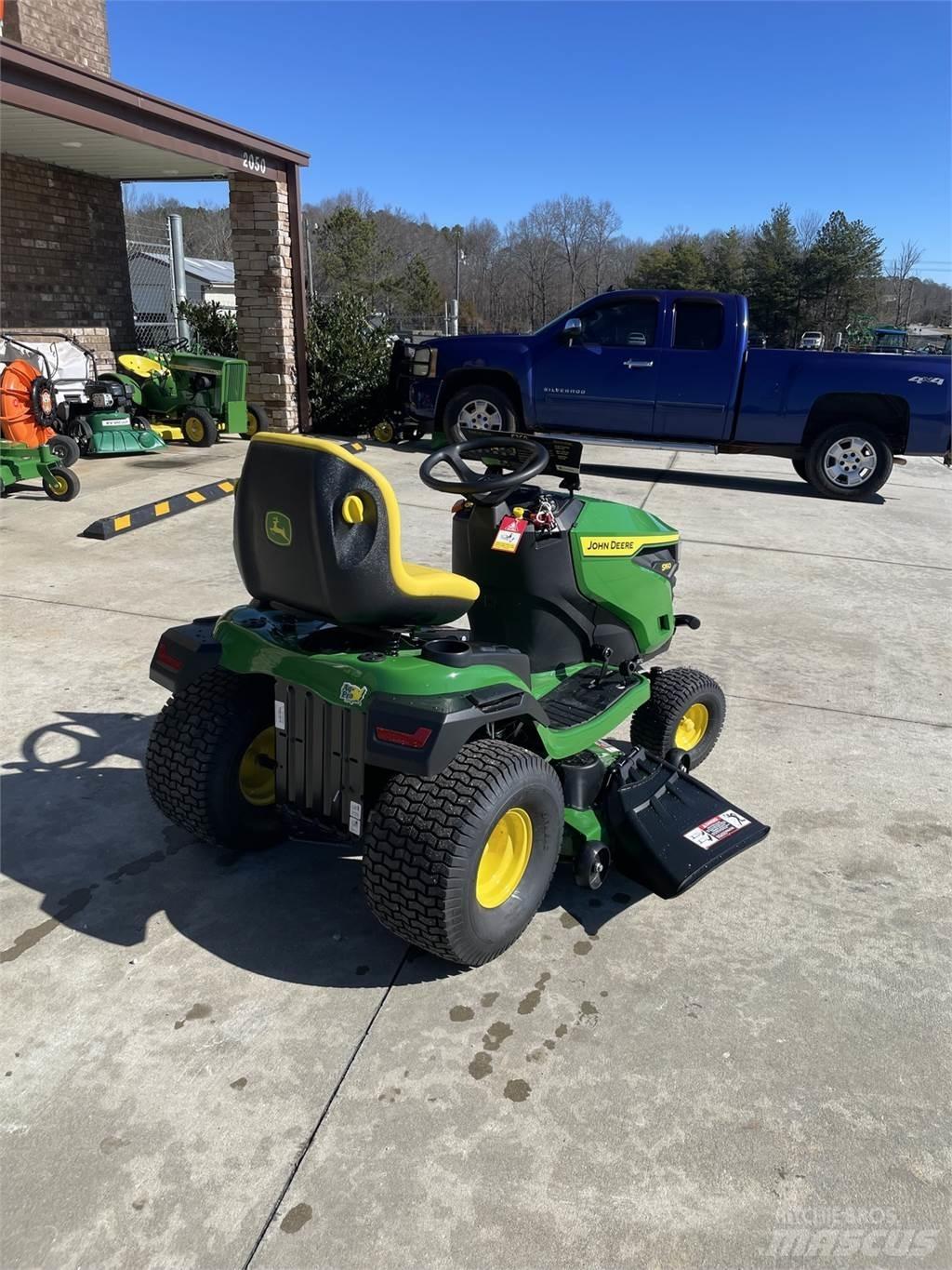 John Deere S160 Tractoare compacte