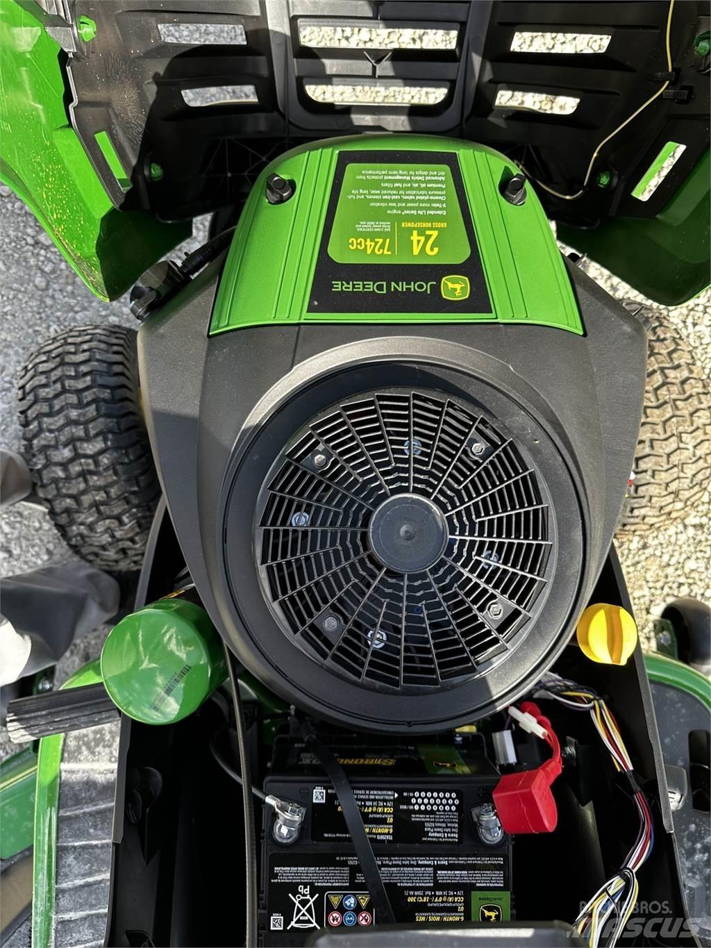 John Deere S160 Tractoare compacte