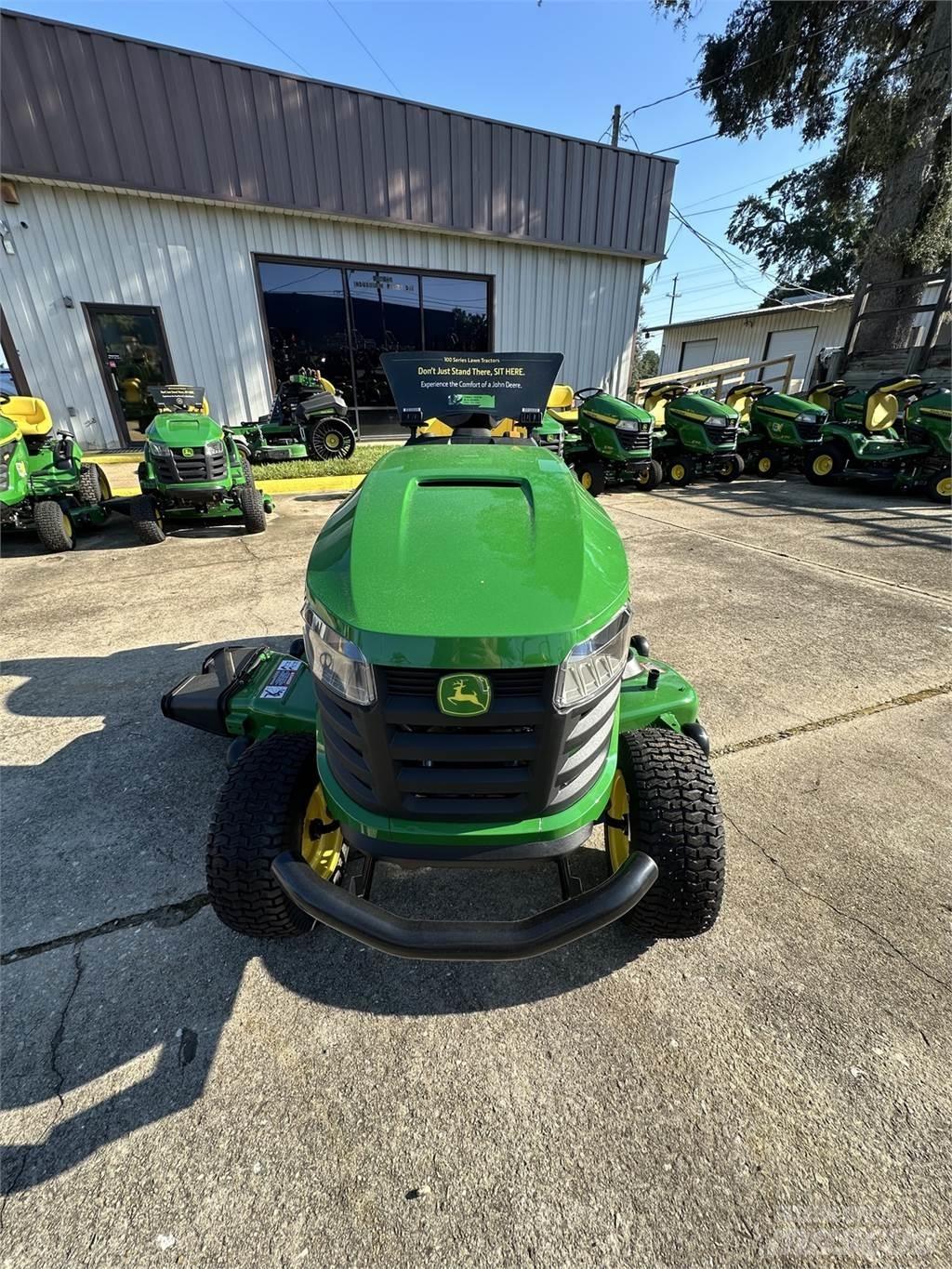 John Deere S180 Tractoare compacte