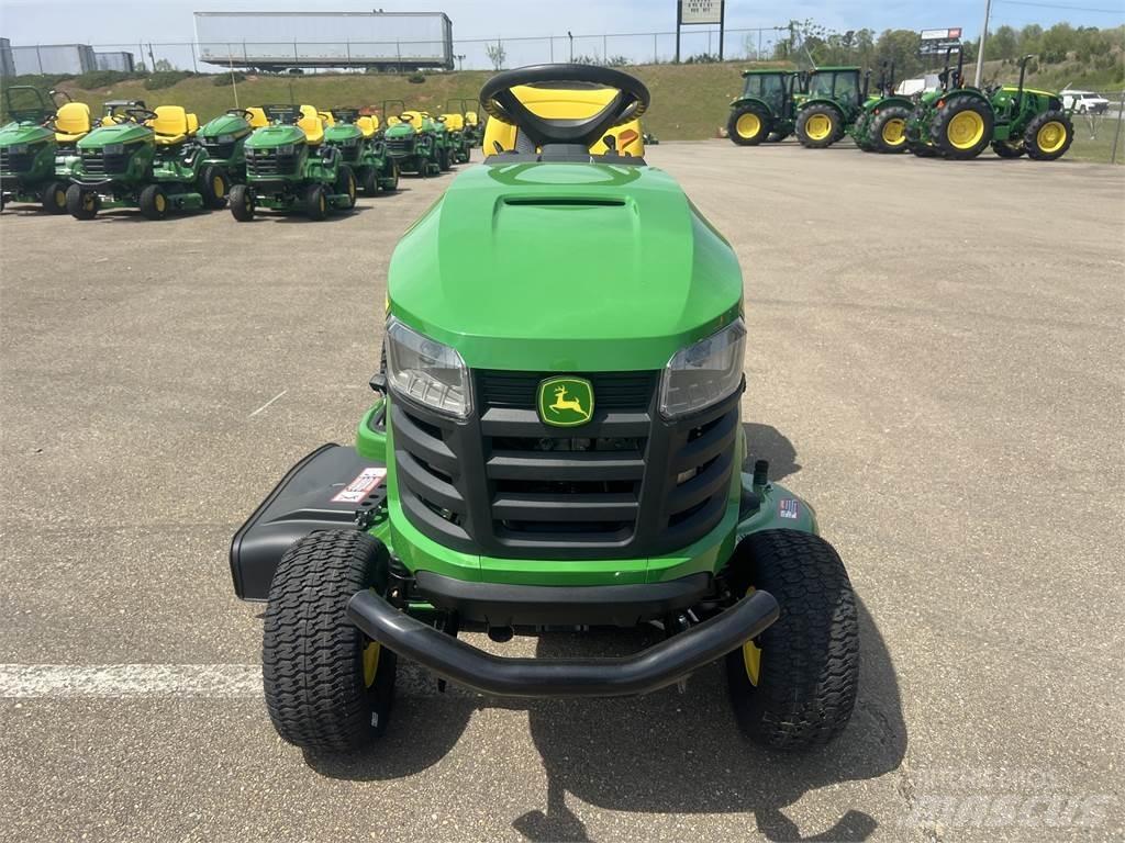 John Deere S240 Tractoare compacte