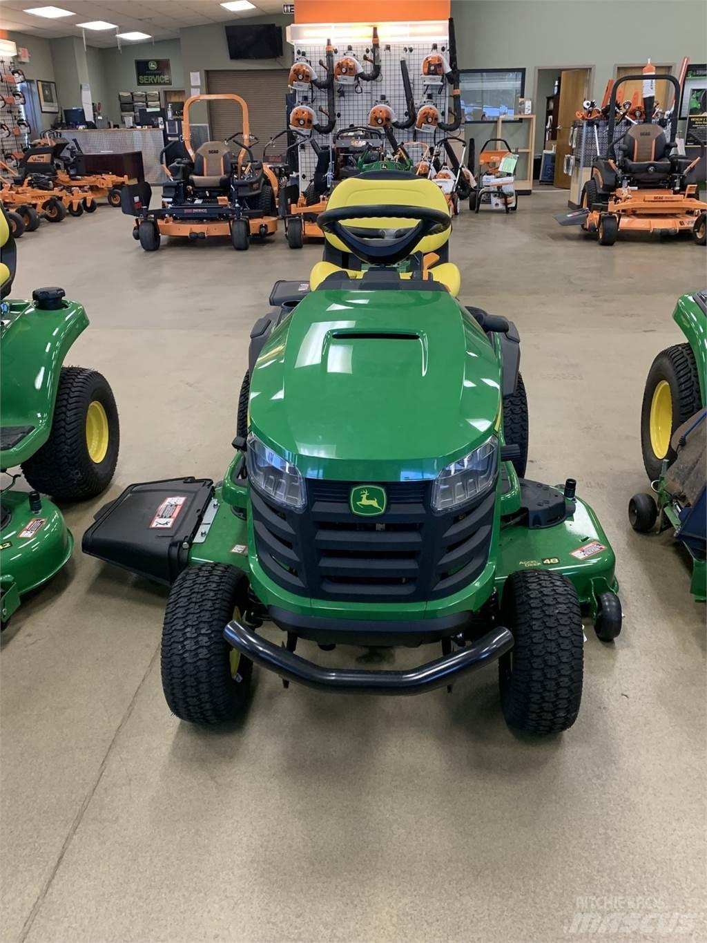 John Deere S240 Tractoare compacte