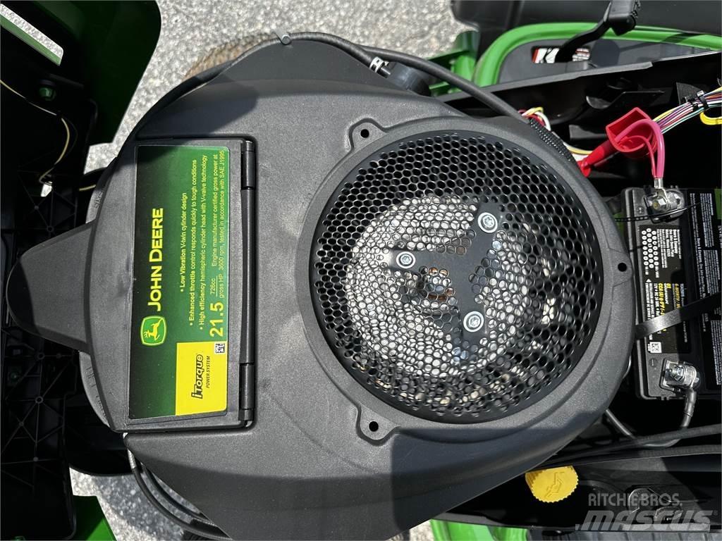 John Deere S240 Tractoare compacte