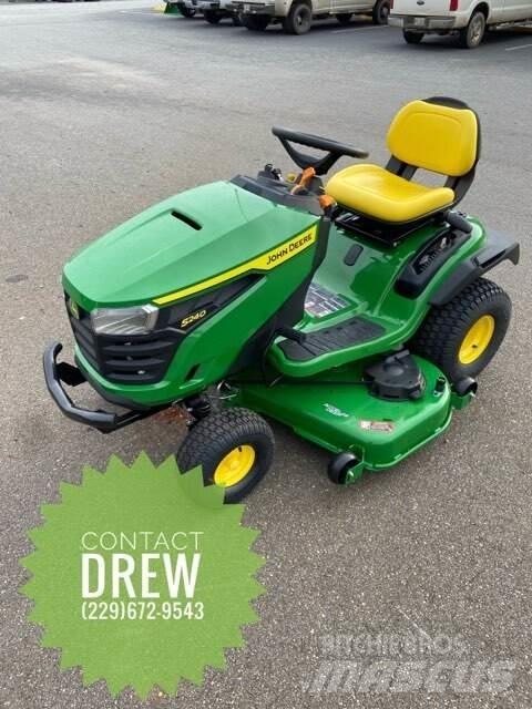 John Deere S240 Tractoare compacte