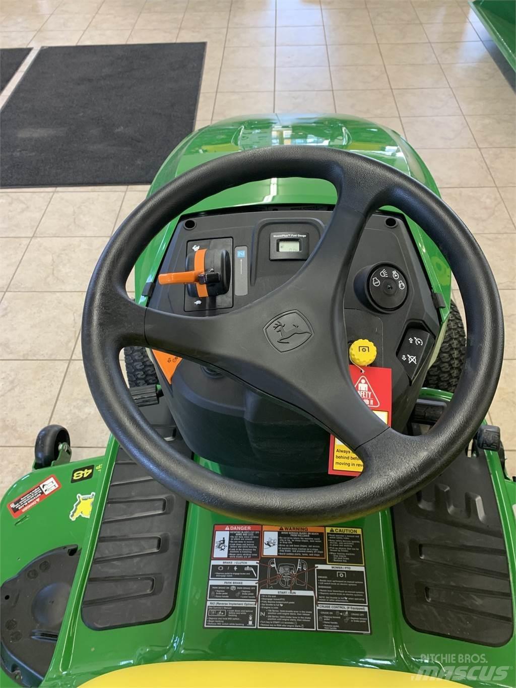 John Deere S240 Tractoare compacte